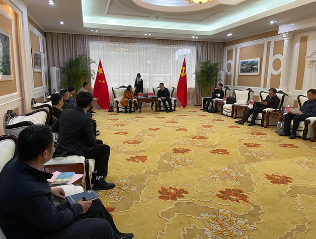 J9����-����վ����