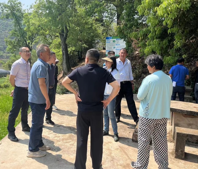 J9����-����վ����