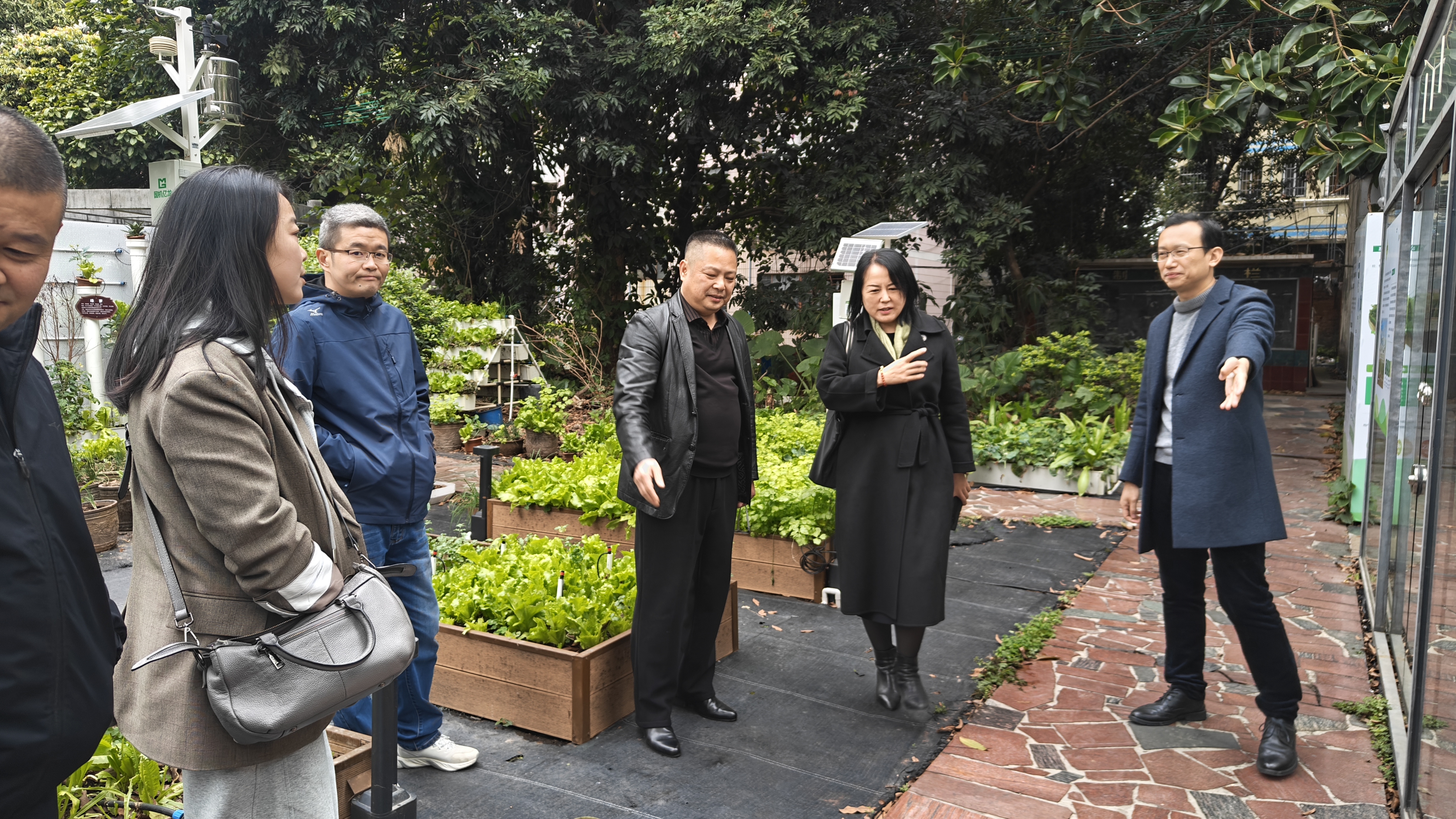 J9����-����վ����