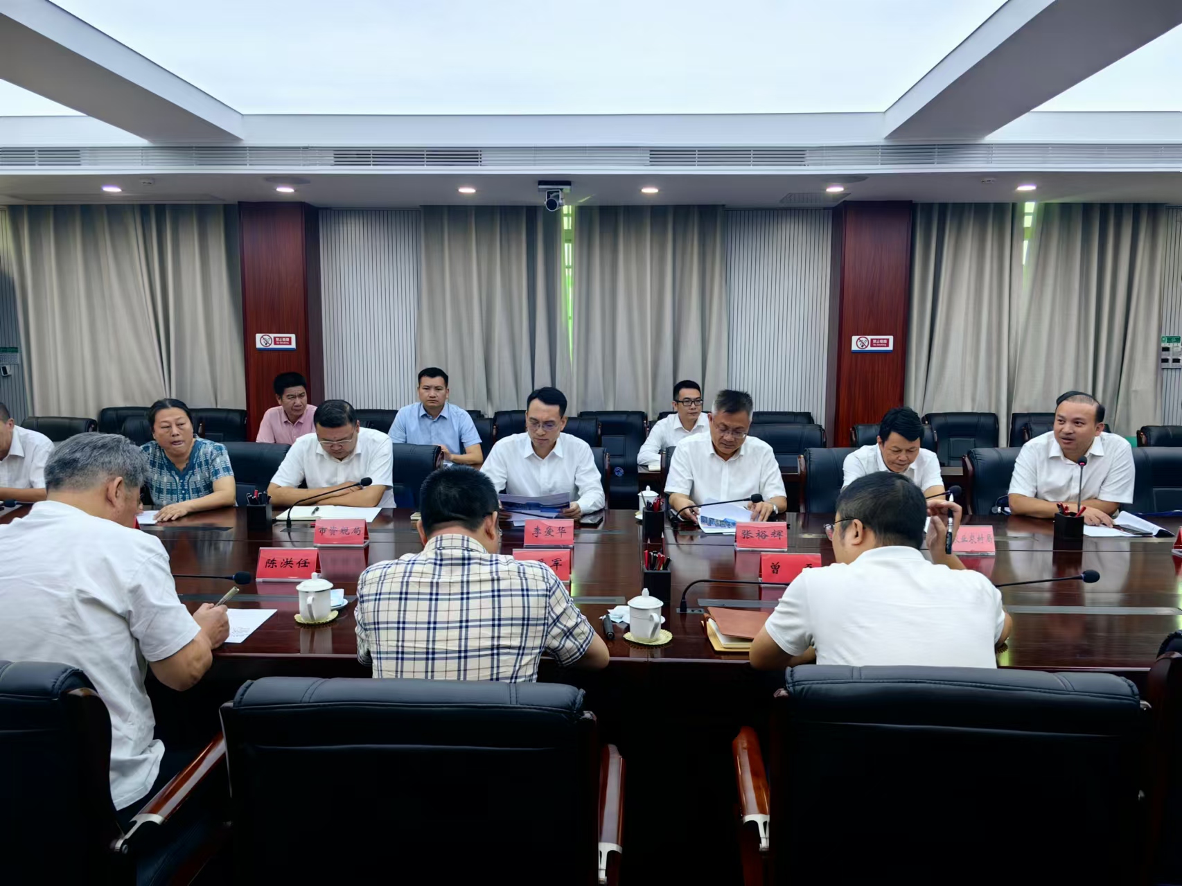 J9����-����վ����