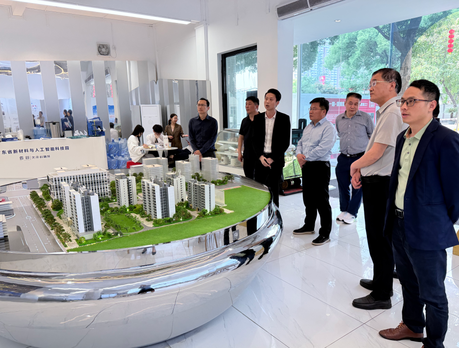 J9����-����վ����