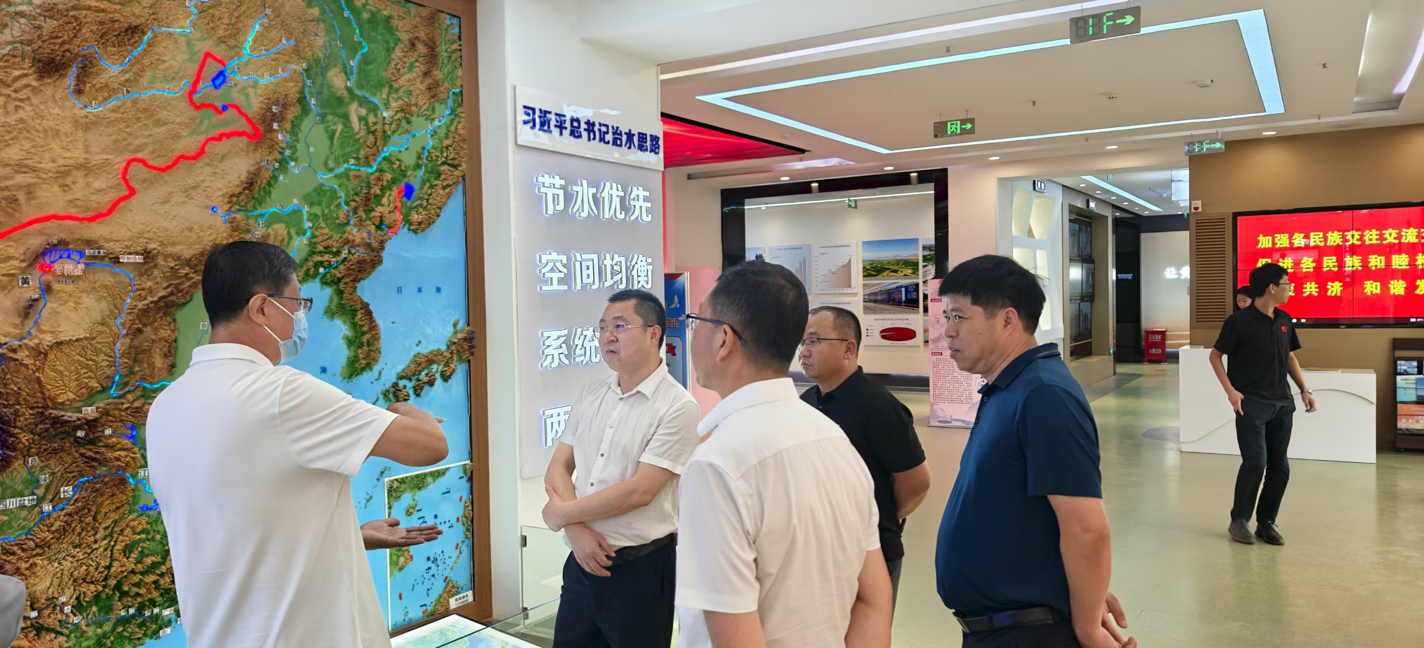 J9����-����վ����