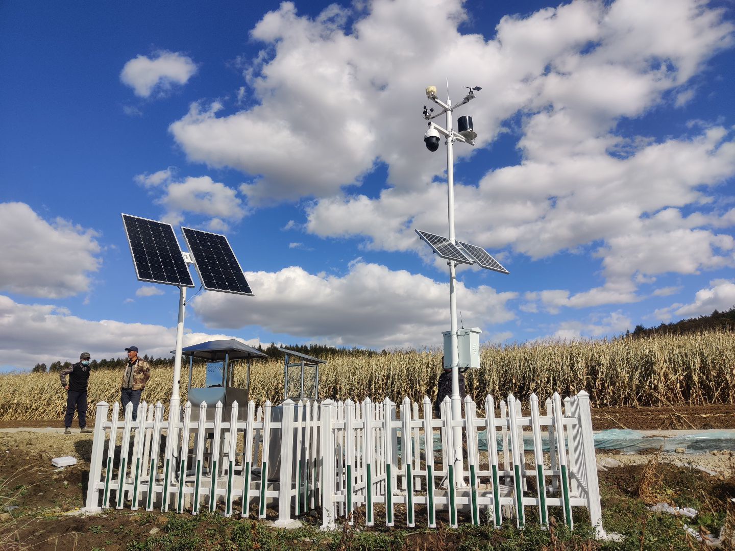 J9����-����վ����