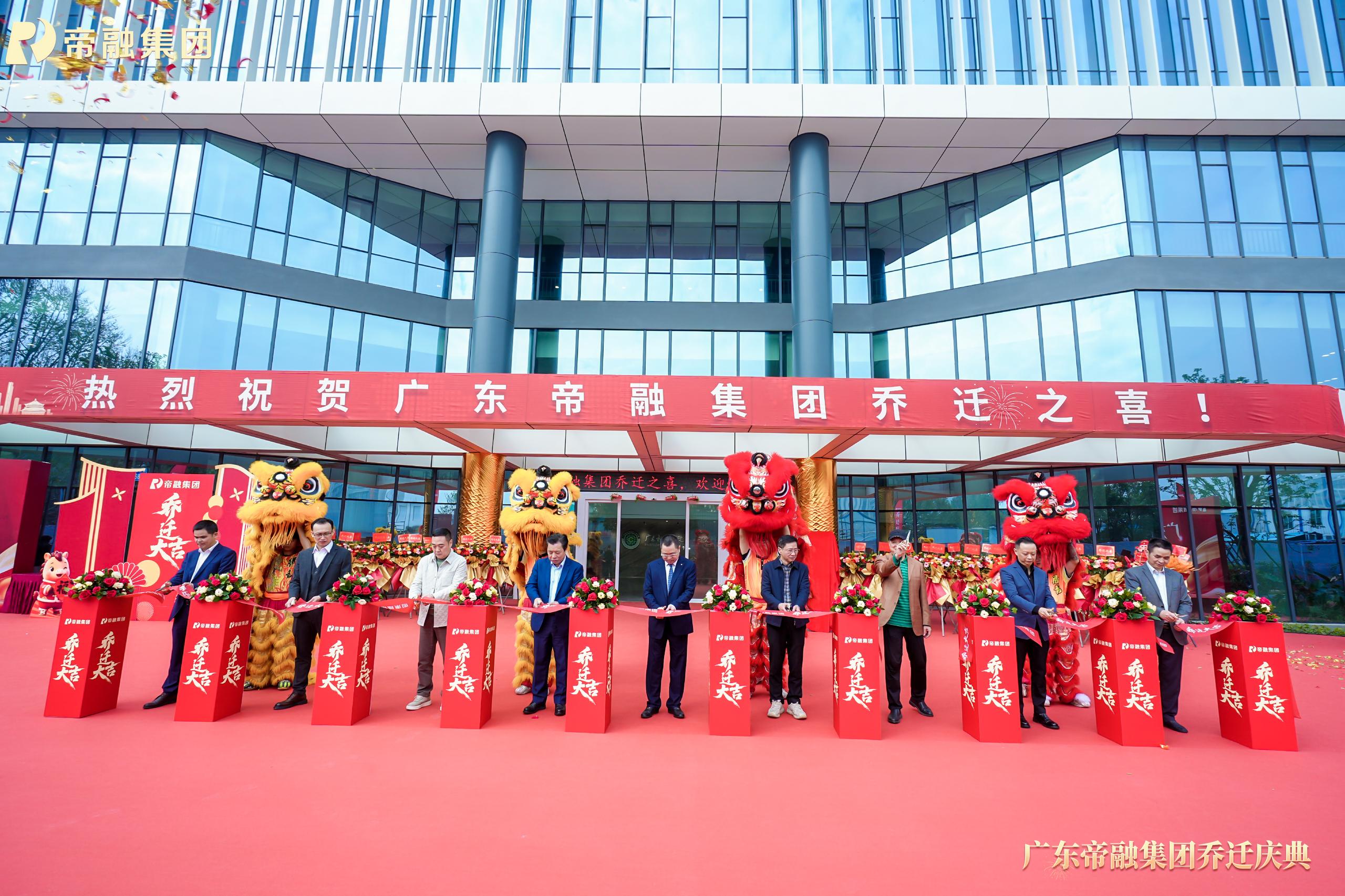 J9����-����վ����