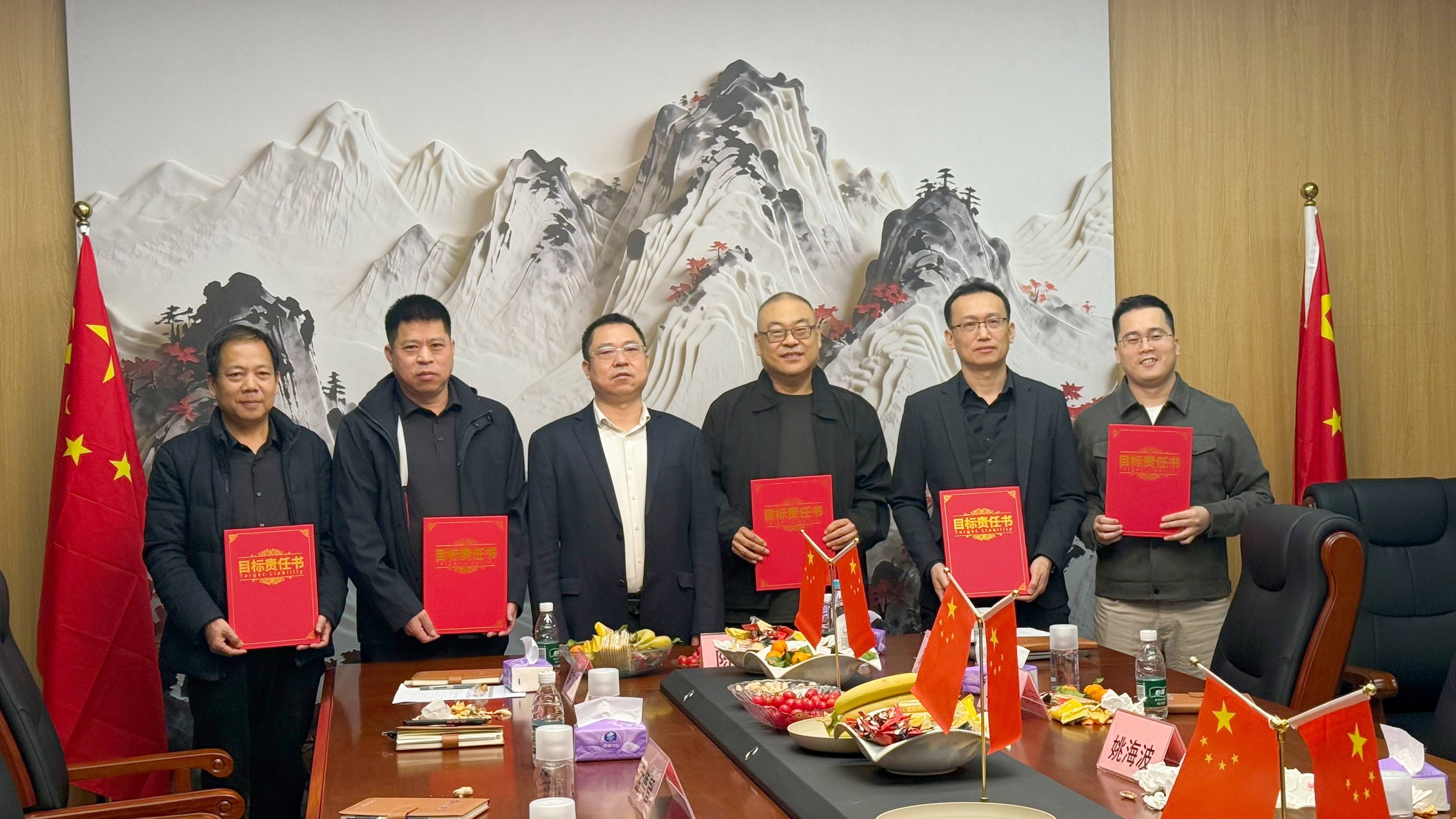 J9����-����վ����